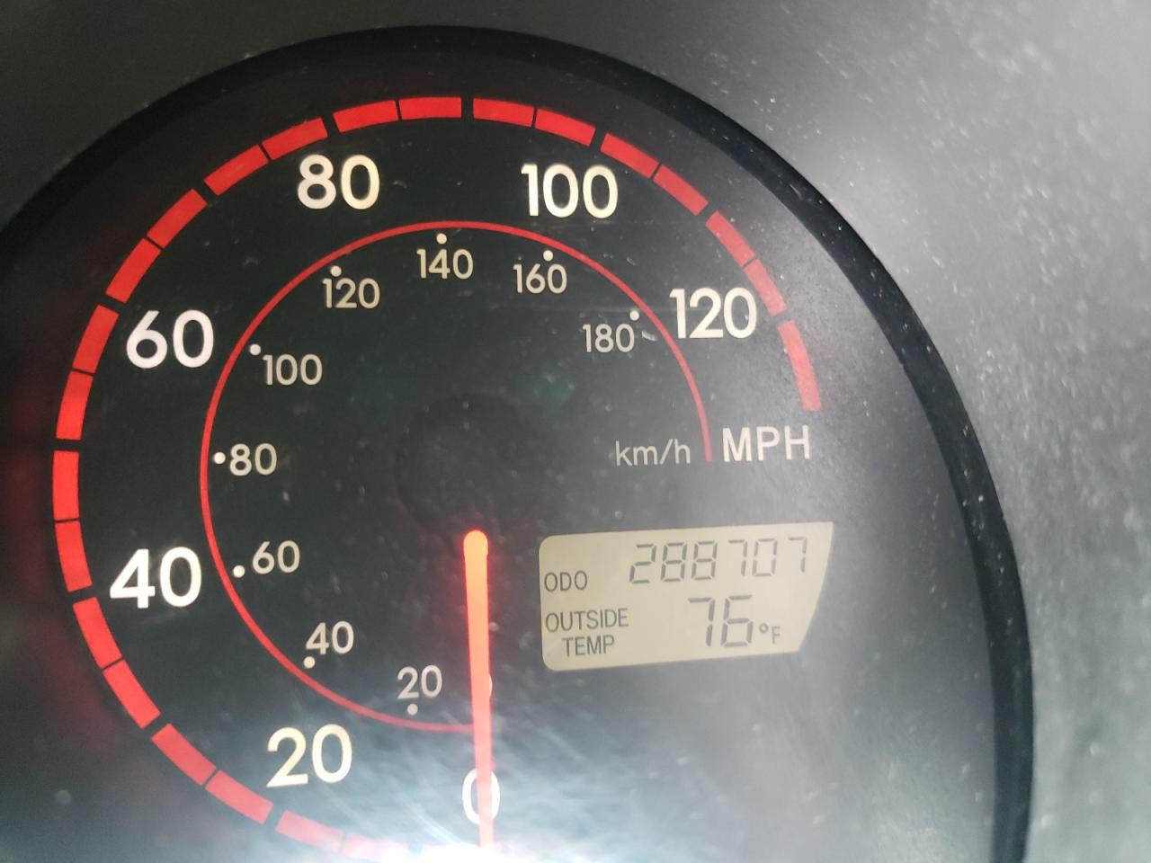 Photo 8 from auction – 2004 PONTIAC VIBE with VIN 5Y2SL62894Z421996
