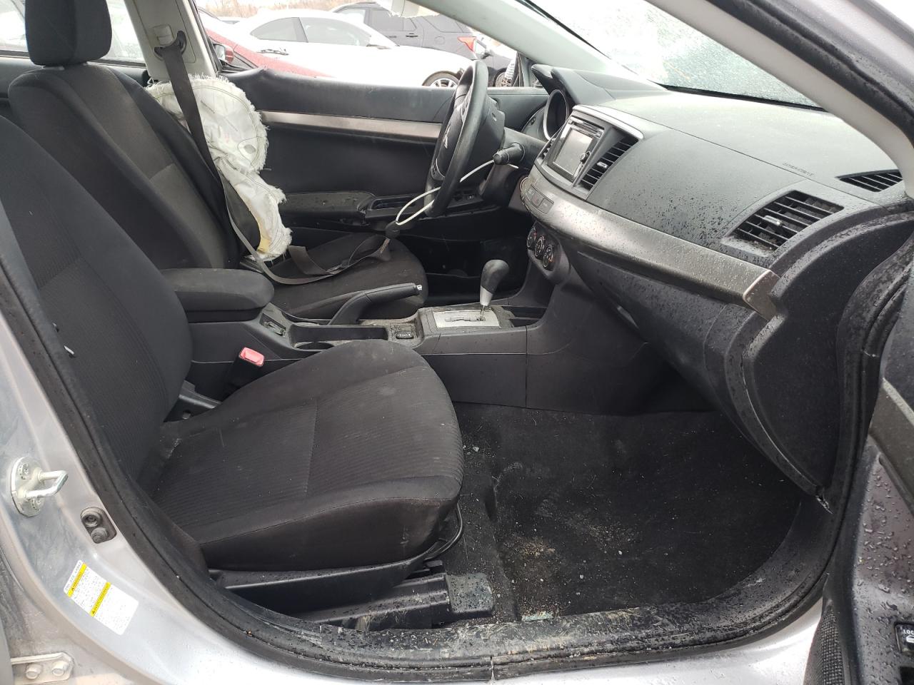 Photo 5 from auction – 2014 MITSUBISHI LANCER SE with VIN JA32V2FW8EU022652