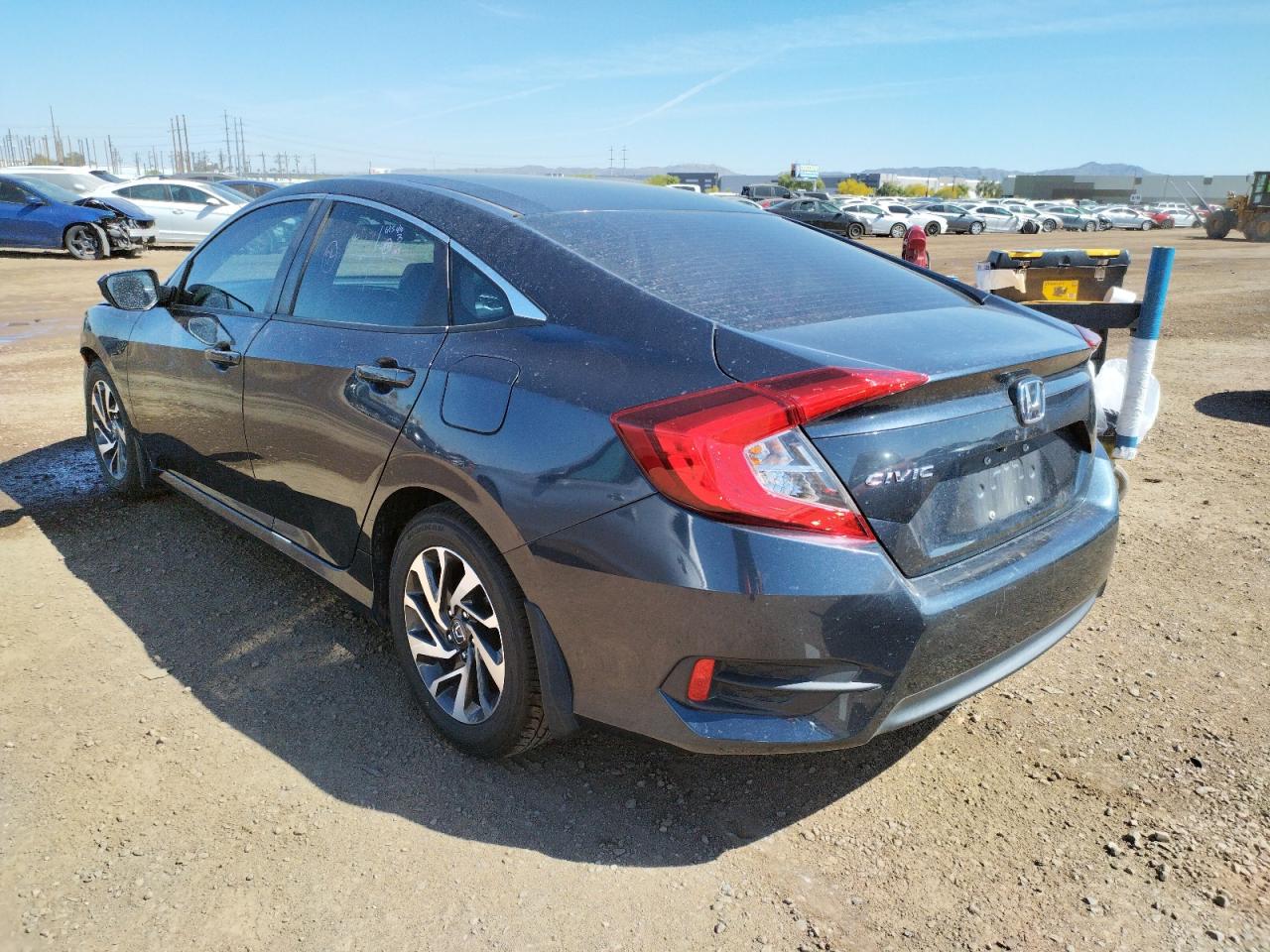 Photo 3 from auction – 2016 HONDA CIVIC EX with VIN 19XFC2F88GE248203
