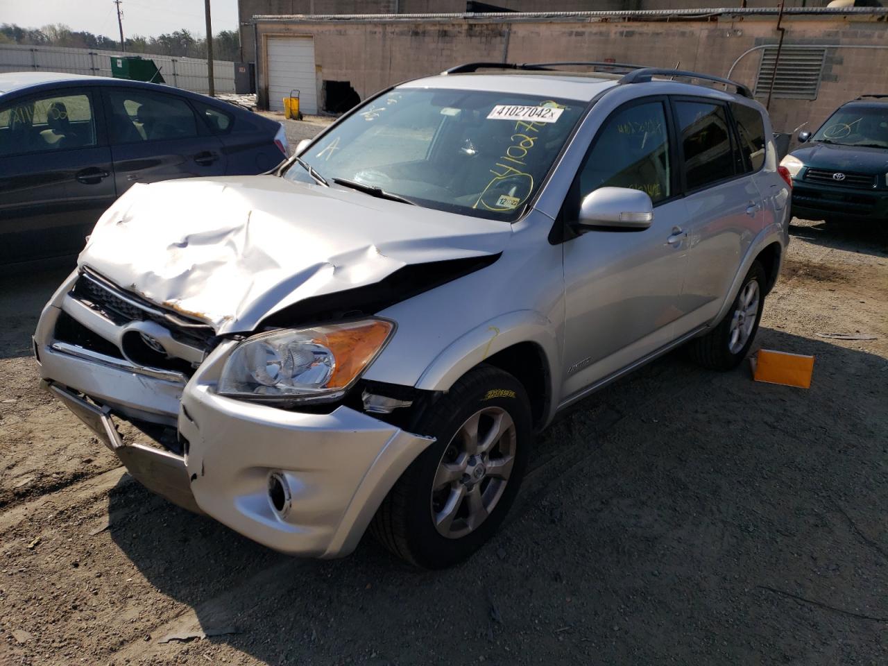 Photo 2 from auction – 2010 TOYOTA RAV4 LIMIT with VIN JTMDF4DV9A5026453