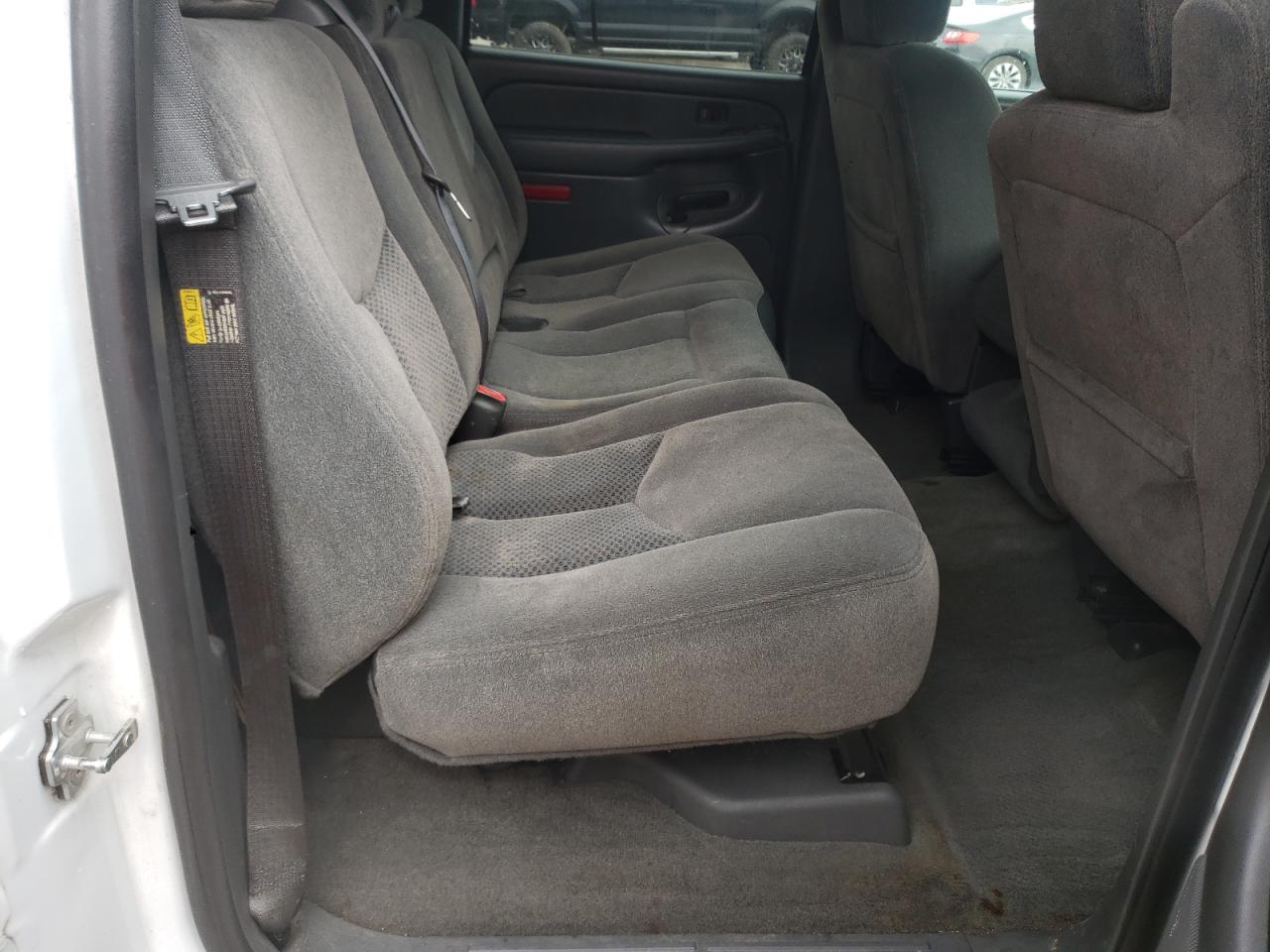 Photo 6 from auction – 2006 CHEVROLET SILVERADO with VIN 2GCEC13T461106313