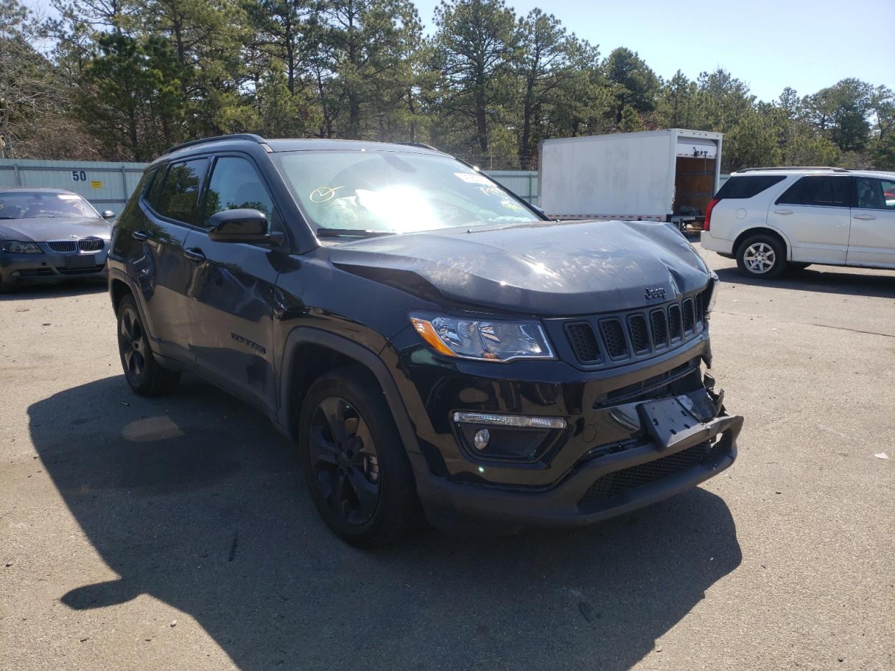 Foto 1 de la subasta – 2019 JEEP COMPASS LA con VIN 3C4NJDBB6KT741896