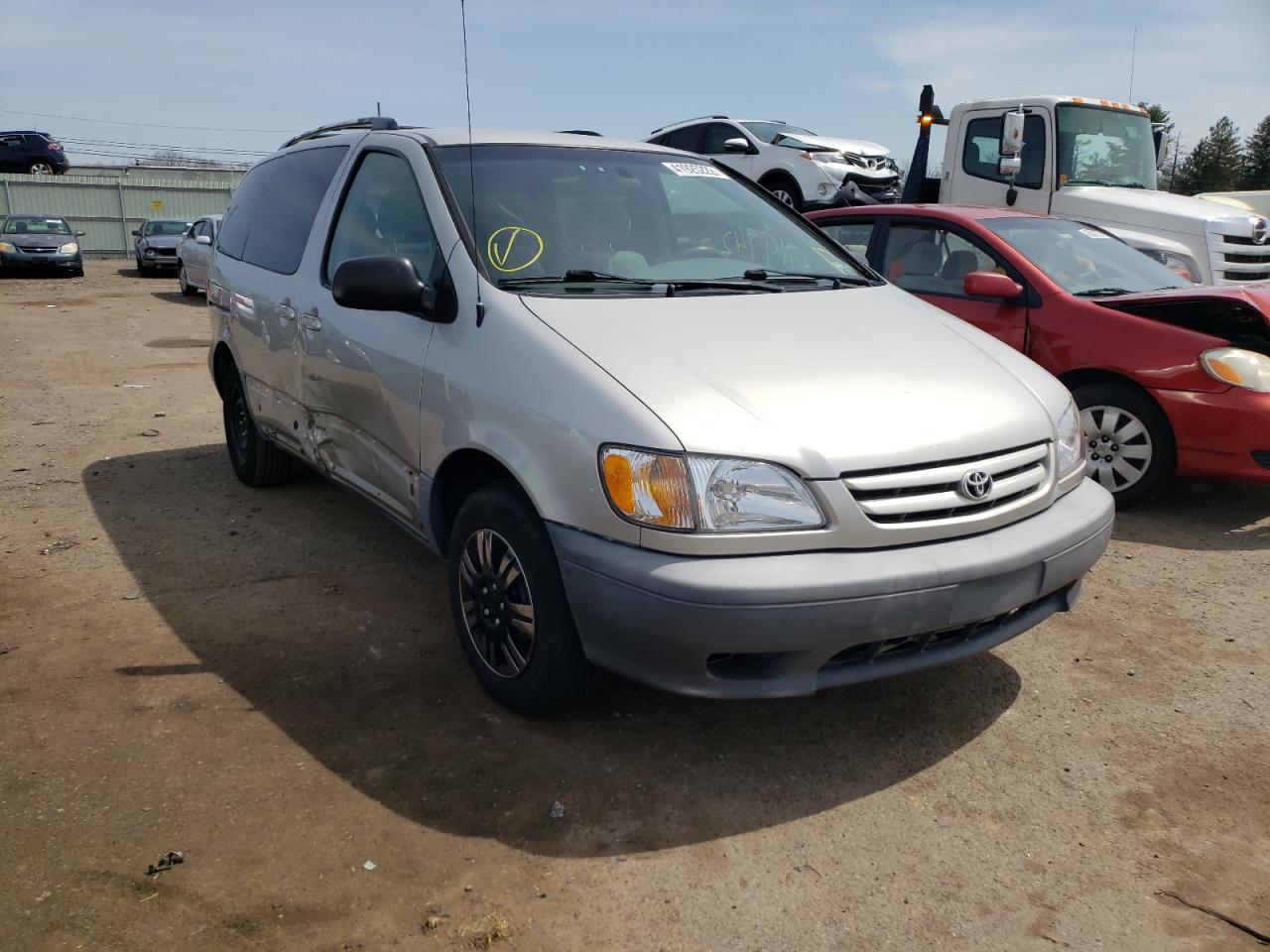 Photo 1 from auction – 2003 TOYOTA SIENNA LE with VIN 4T3ZF13C63U542835
