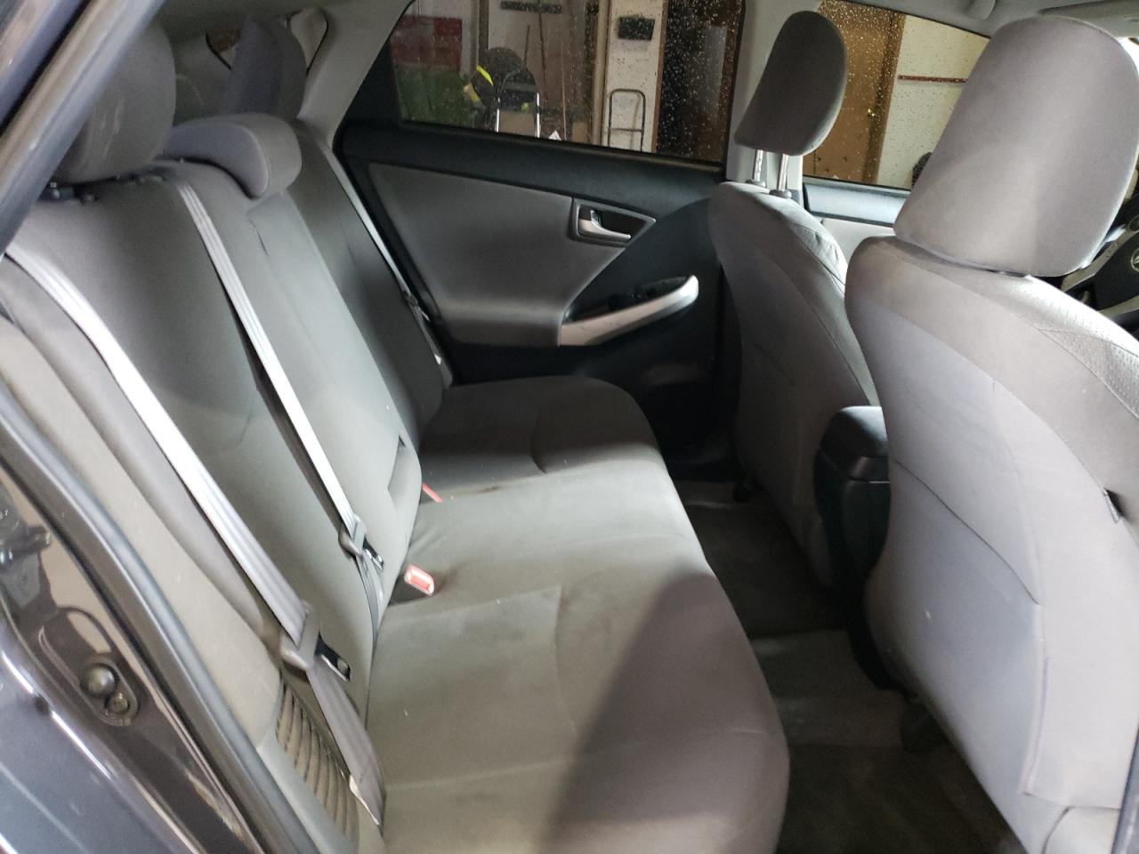 Photo 6 from auction – 2012 TOYOTA PRIUS with VIN JTDKN3DU5C1525594