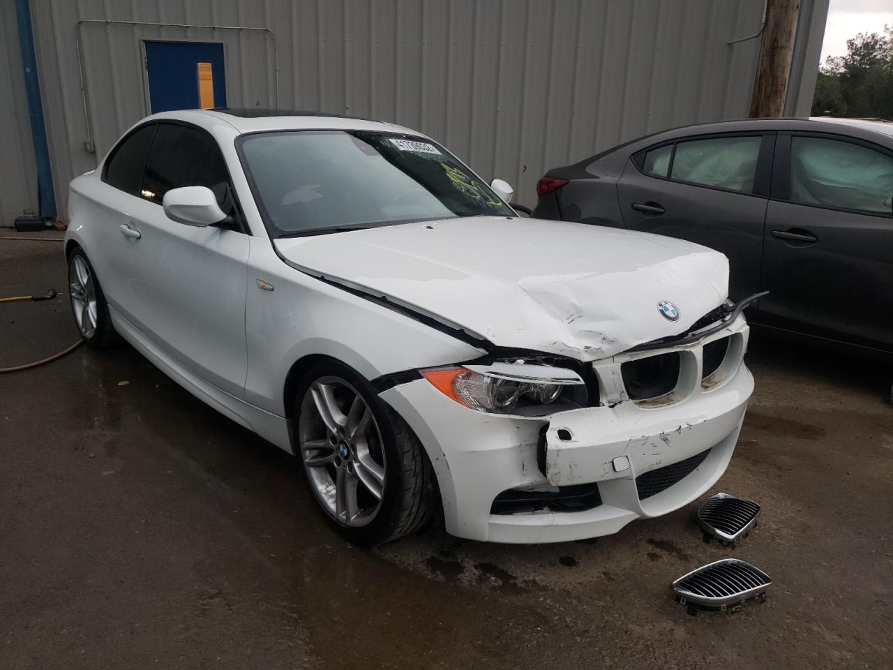 BMW 135 I 2013 with VIN WBAUC9C58DVY60223 - Photo from auction