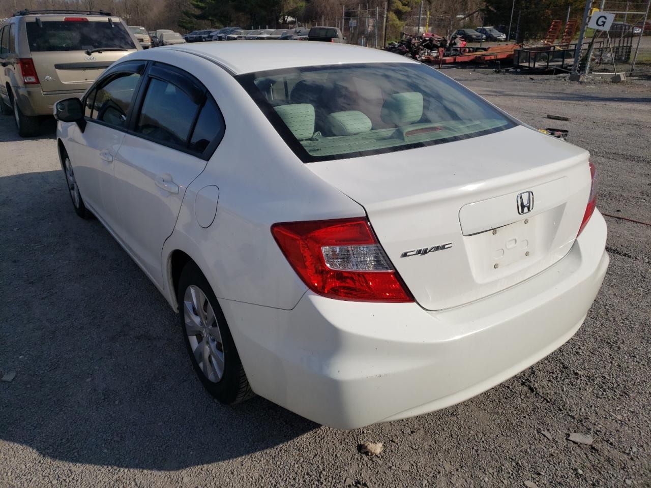 Photo 3 from auction – 2012 HONDA CIVIC LX with VIN 2HGFB2F55CH604972