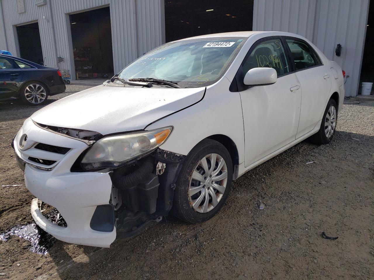 Photo 2 from auction – 2012 TOYOTA COROLLA with VIN 2T1BU4EE0CC859379