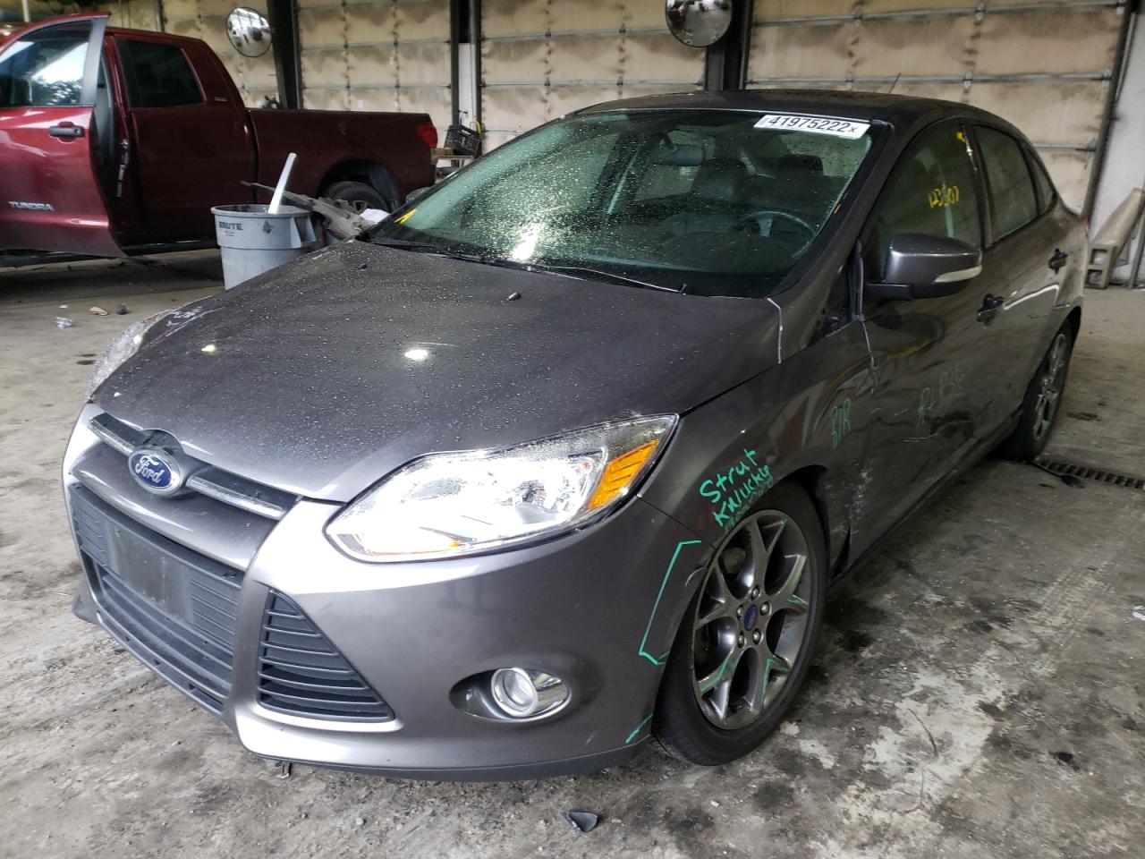 Photo 2 from auction – 2014 FORD FOCUS SE with VIN 1FADP3F24EL219708