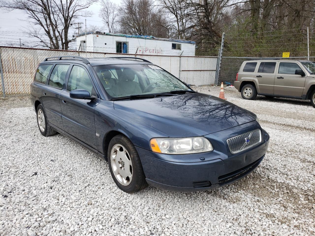 Photo 1 from auction – 2005 VOLVO V70 with VIN YV1SW612052519503