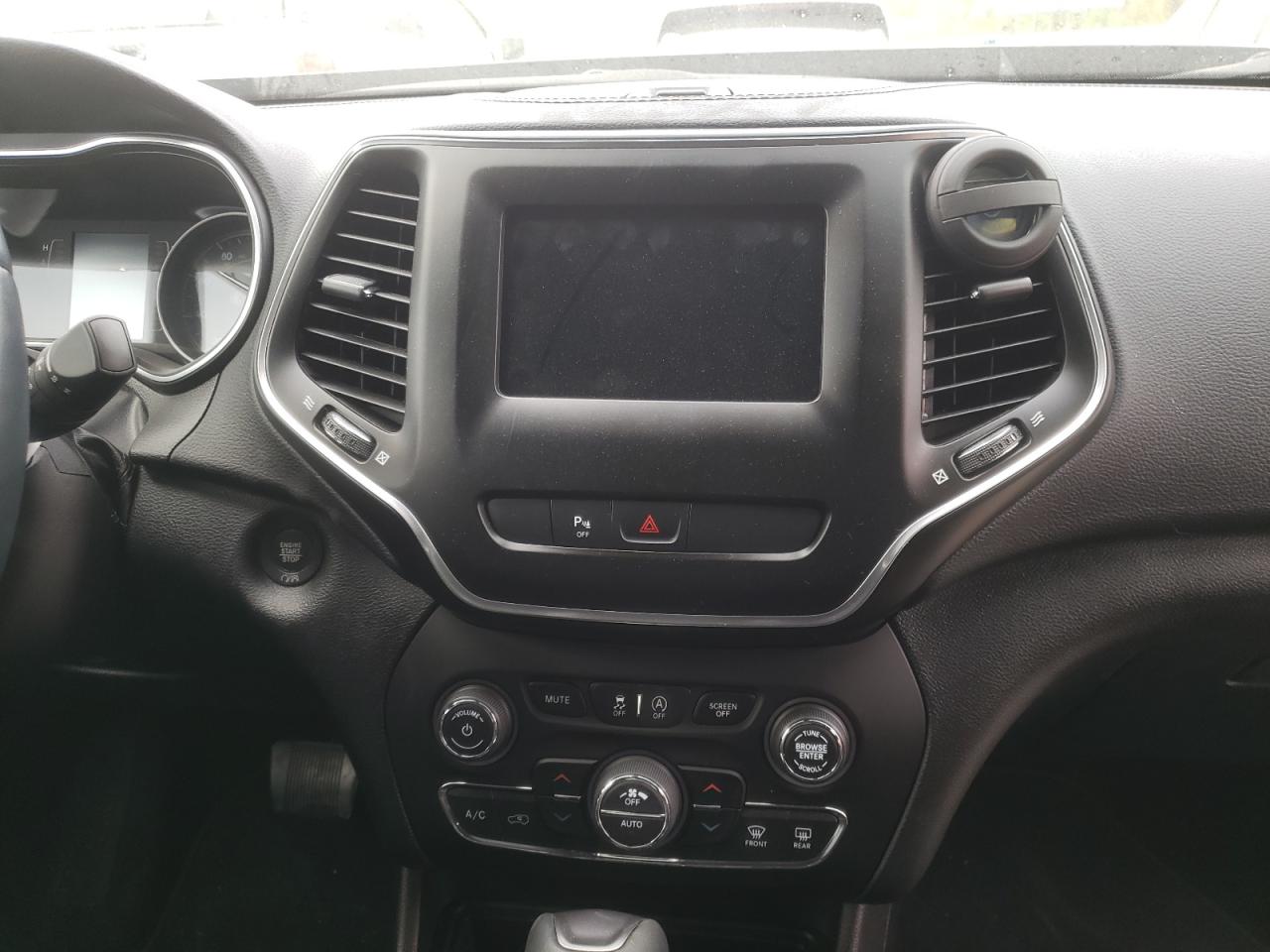 Photo 9 from auction – 2020 JEEP CHEROKEE L with VIN 1C4PJLLB5LD525594