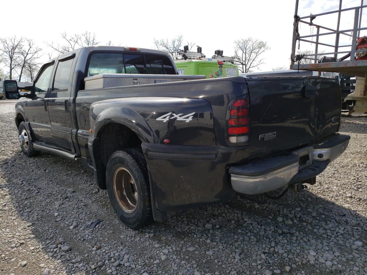 Photo 3 from auction – 2002 FORD F350 SUPER with VIN 1FTWW33F62ED14784