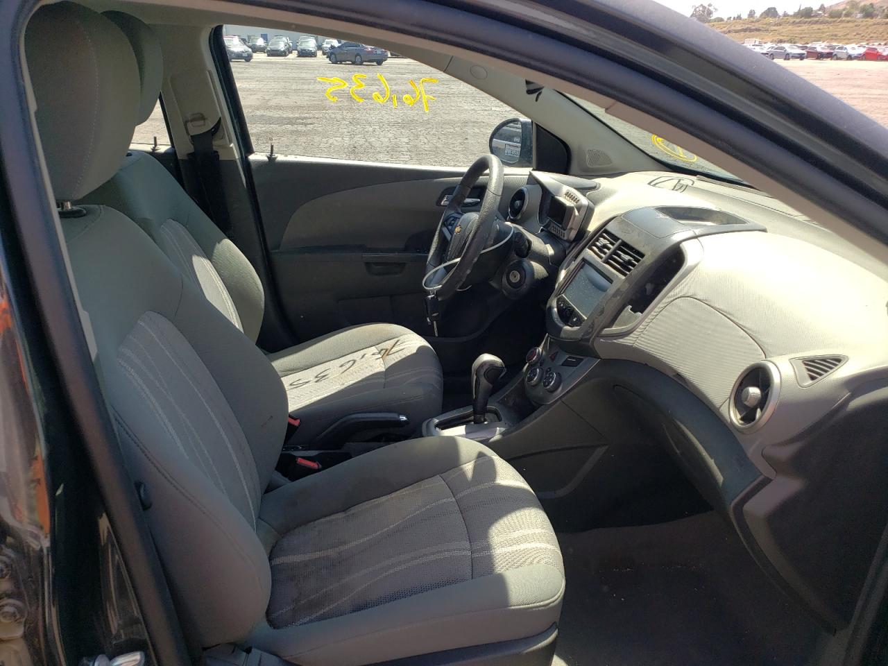 Photo 5 from auction – 2016 CHEVROLET SONIC LT with VIN 1G1JC6SGXG4177174
