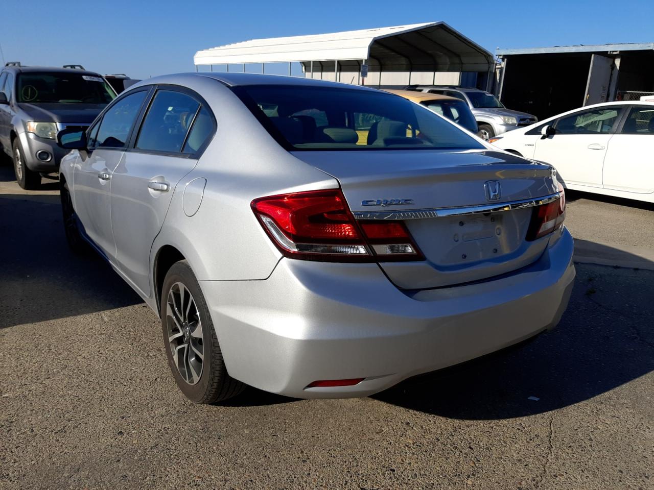 Photo 3 from auction – 2015 HONDA CIVIC EX with VIN 2HGFB2F88FH529411