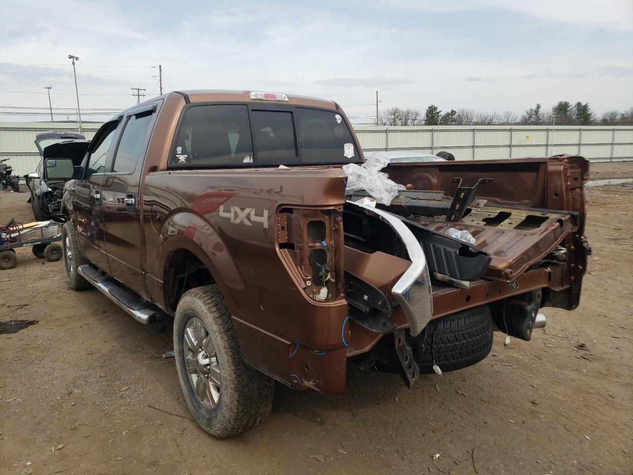 Photo 3 from auction – 2011 FORD F150 SUPER with VIN 1FTFW1ET3BFC09444