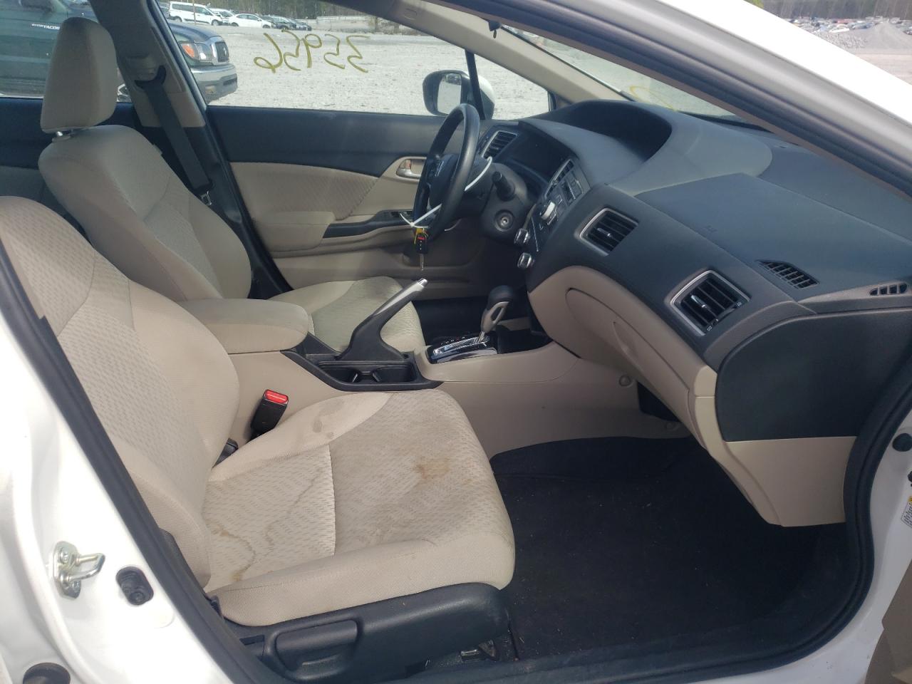 Photo 5 from auction – 2015 HONDA CIVIC LX with VIN 19XFB2F58FE295481