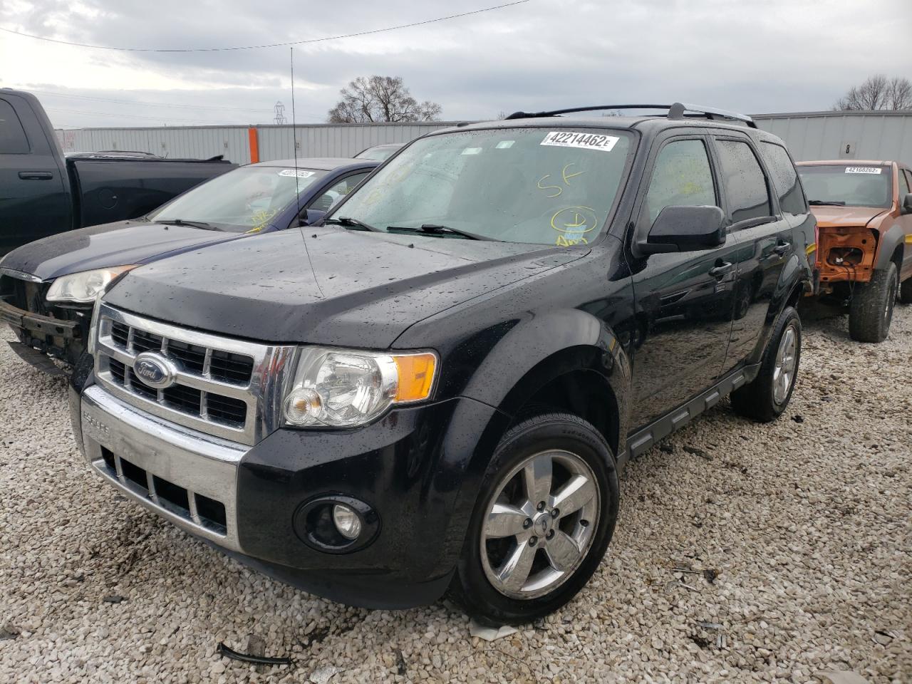 Photo 2 from auction – 2009 FORD ESCAPE LIM with VIN 1FMCU04709KD08842