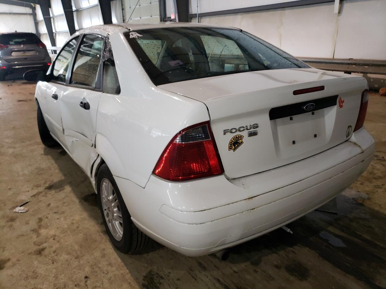 Photo 3 from auction – 2007 FORD FOCUS ZX4 with VIN 1FAFP34N47W270892