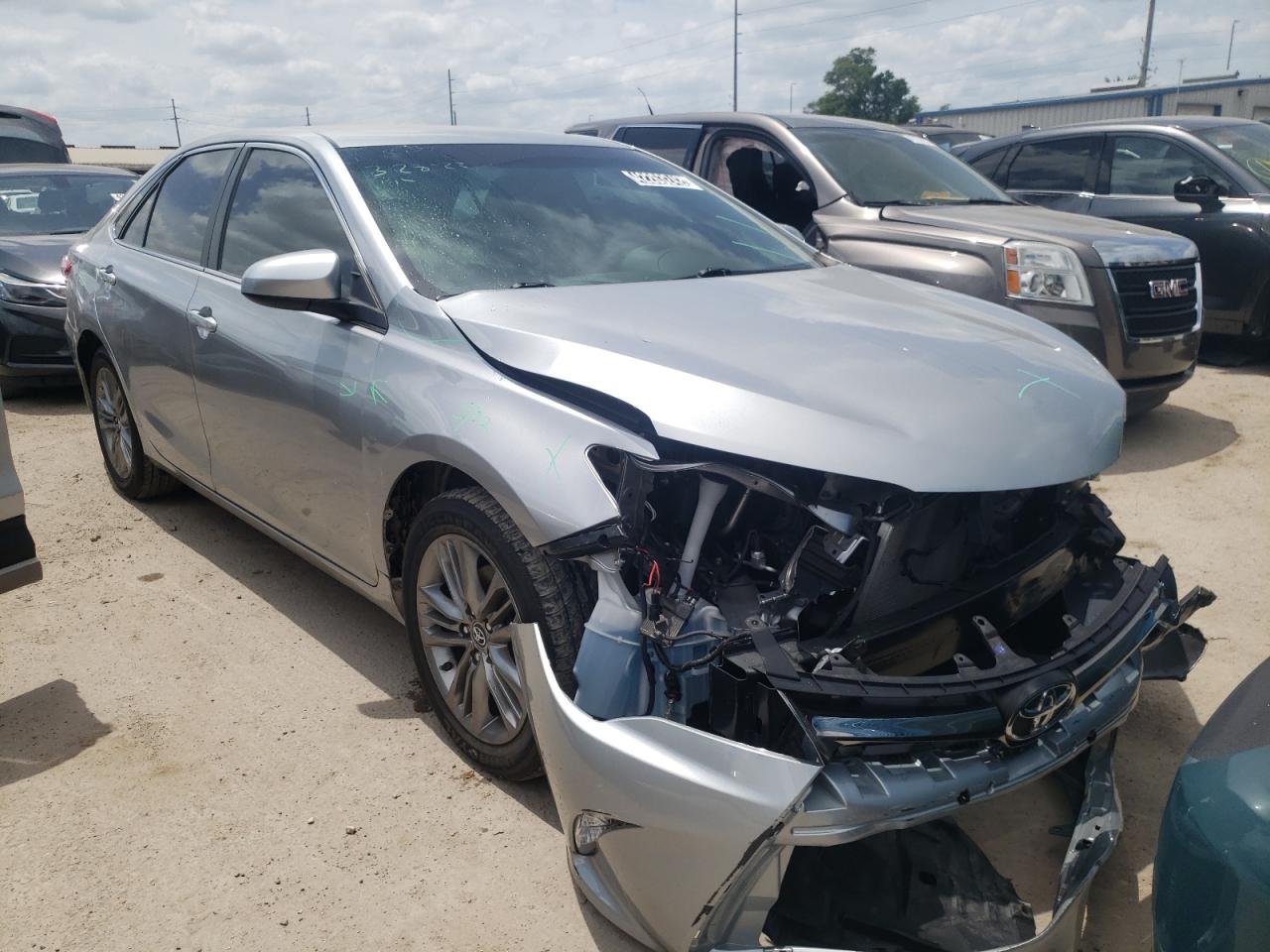 Photo 1 from auction – 2015 TOYOTA CAMRY LE with VIN 4T1BF1FKXFU064579