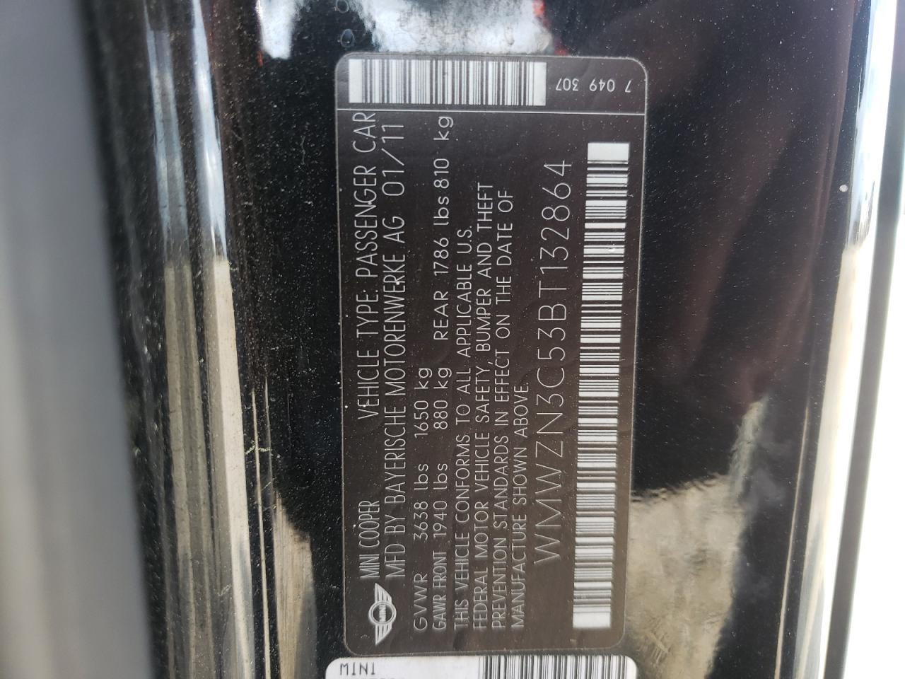 Photo 10 from auction – 2011 MINI COOPER with VIN WMWZN3C53BT132864