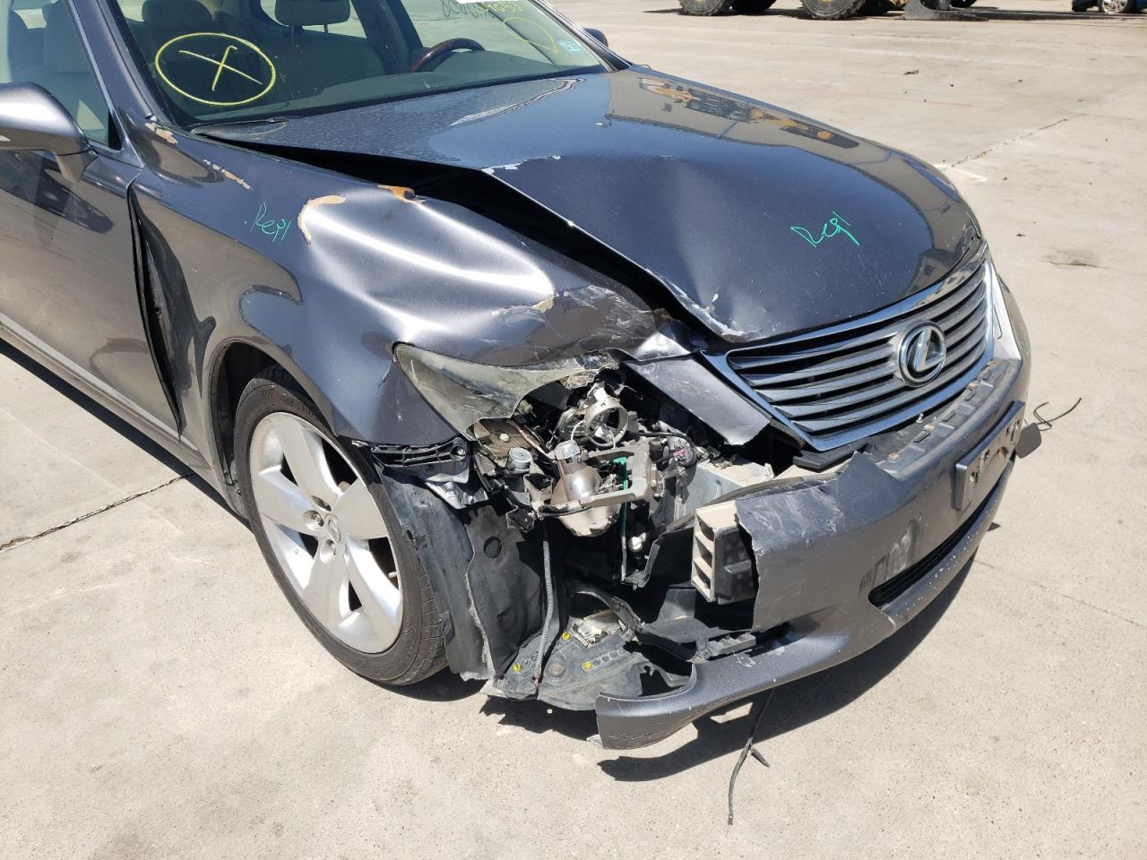 Photo 9 from auction – 2012 LEXUS LS 460 with VIN JTHBL5EF3C5109052