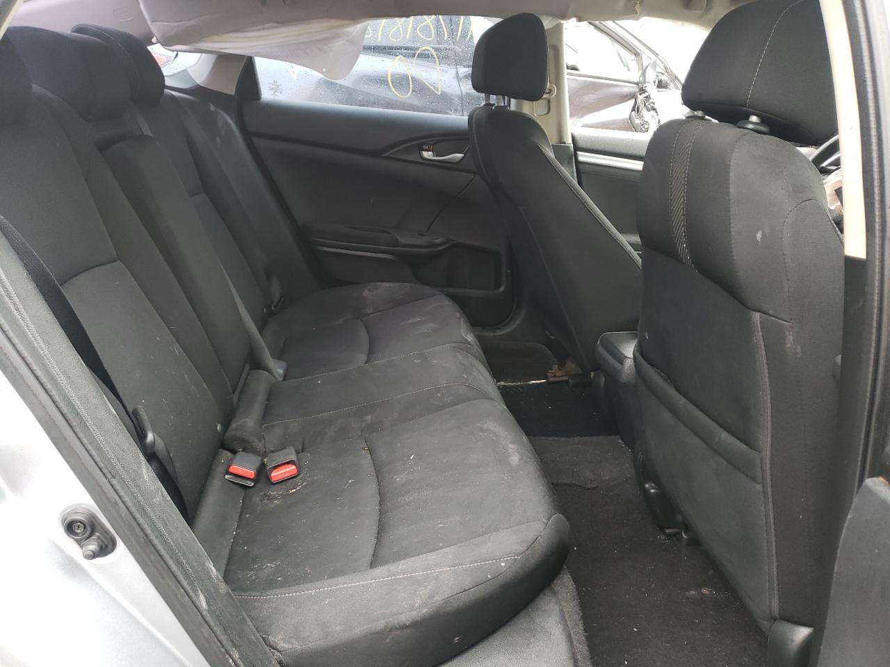 Photo 6 from auction – 2018 HONDA CIVIC EX with VIN 19XFC2F75JE027494
