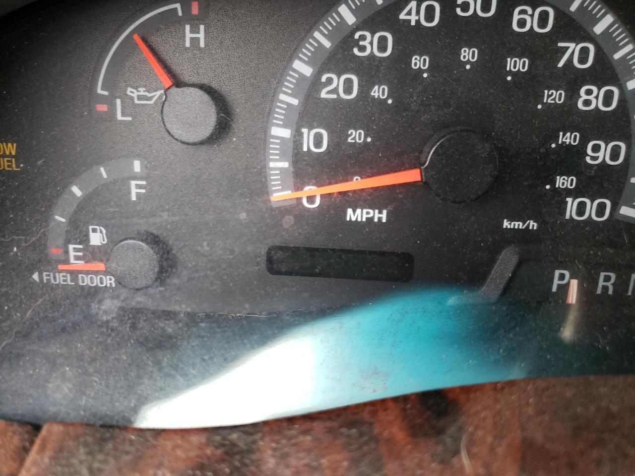 Photo 8 from auction – 2001 FORD EXPEDITION with VIN 1FMPU16L21LA22362