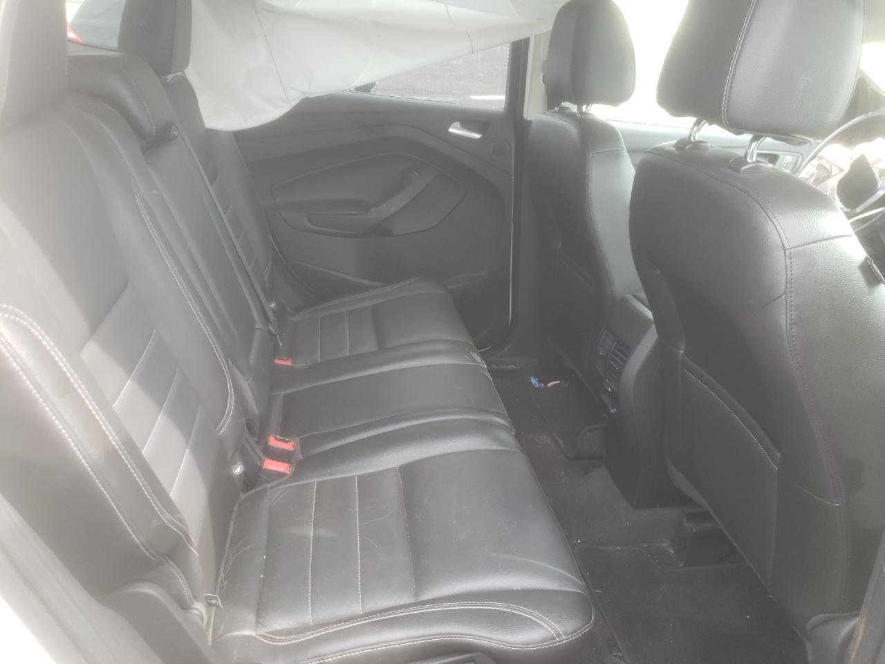 Photo 6 from auction – 2014 FORD ESCAPE SE with VIN 1FMCU9G95EUD60273