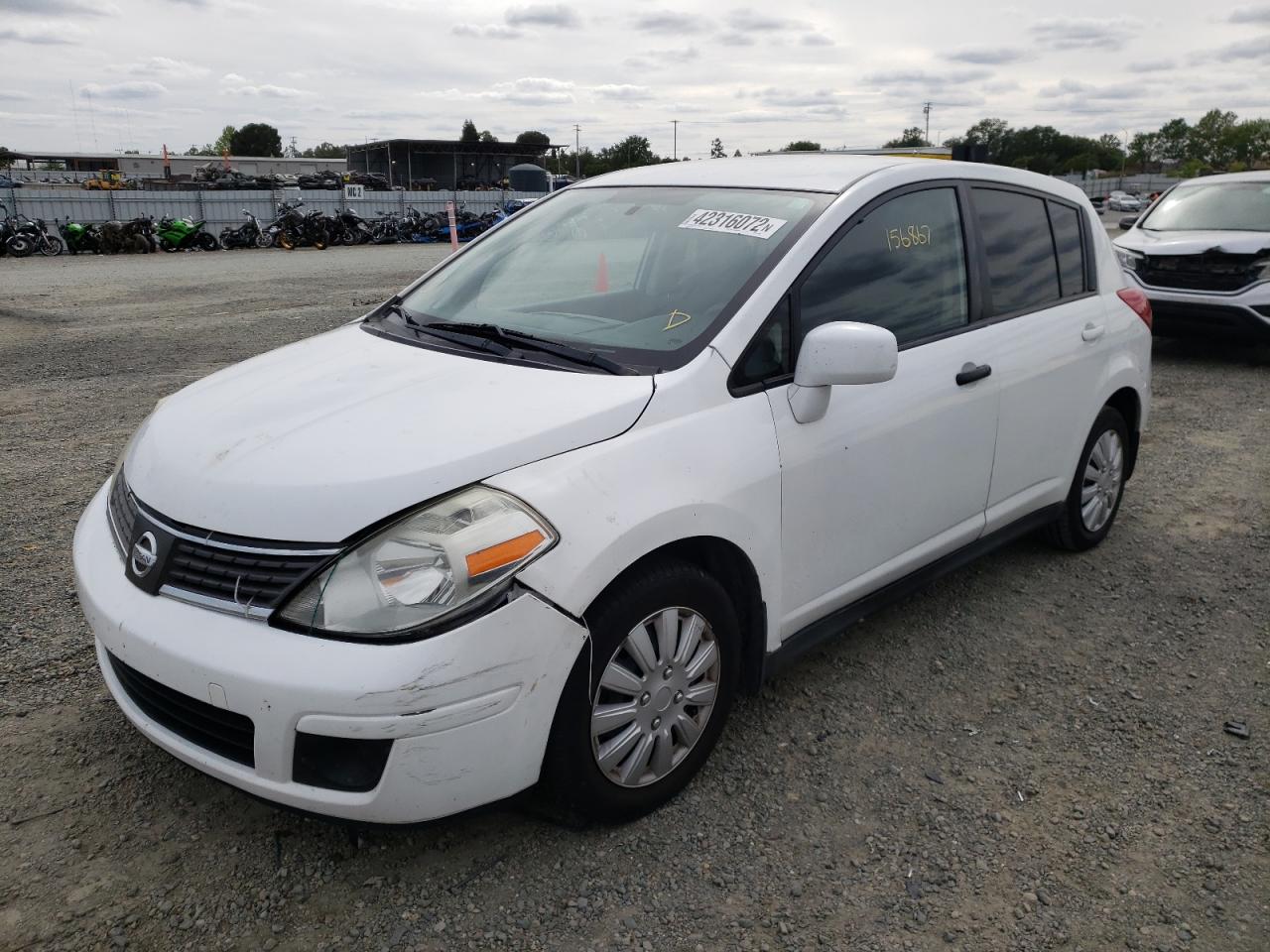 Photo 2 from auction – 2010 NISSAN VERSA S with VIN 3N1BC1CP5AL414929