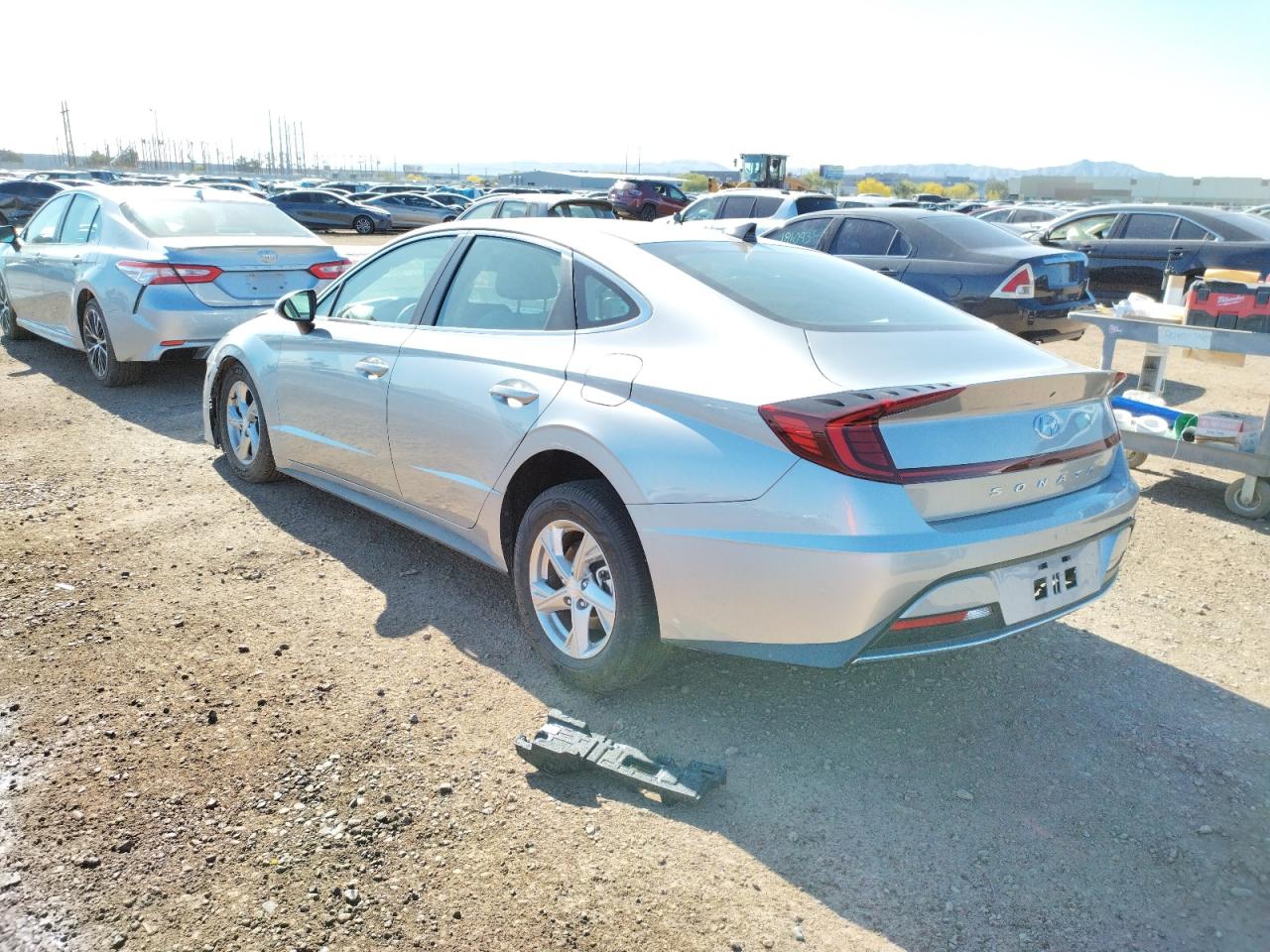 Photo 3 from auction – 2021 HYUNDAI SONATA SE with VIN 5NPEG4JA7MH069518