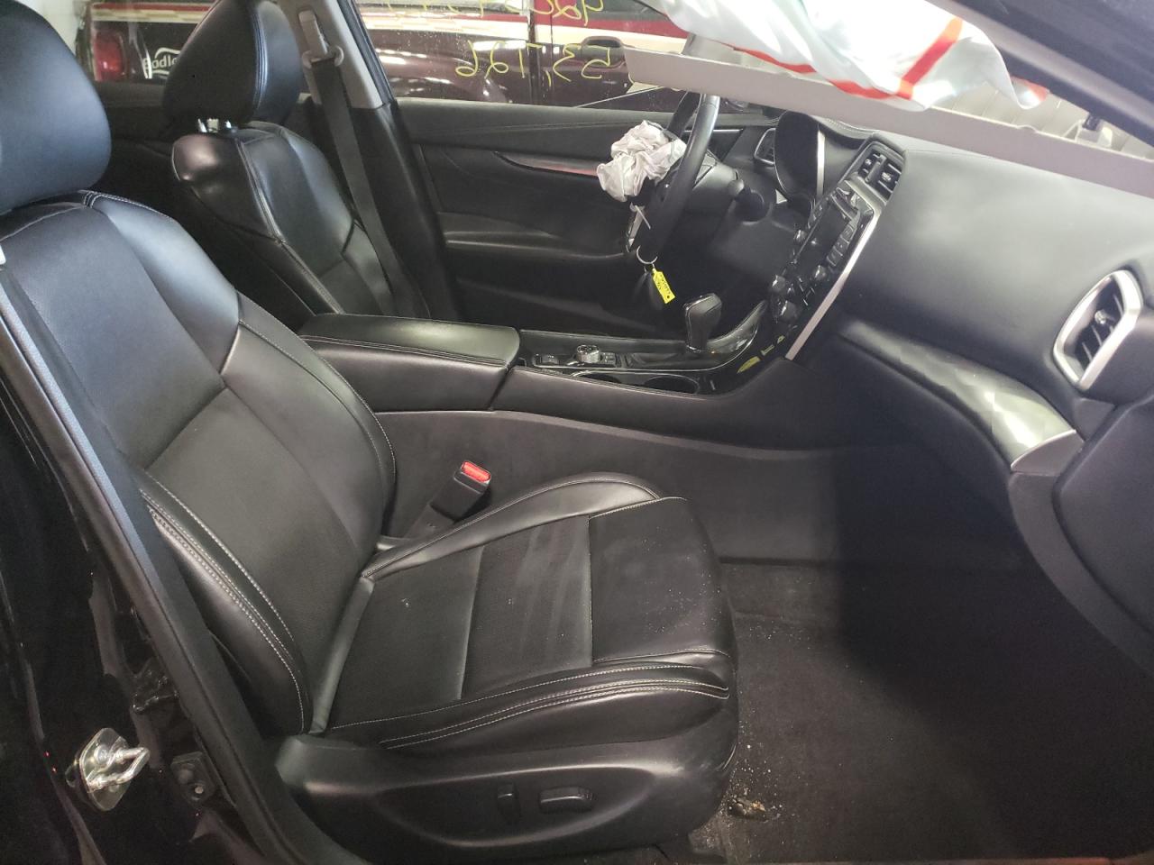Photo 5 from auction – 2019 NISSAN MAXIMA S with VIN 1N4AA6AV0KC360195