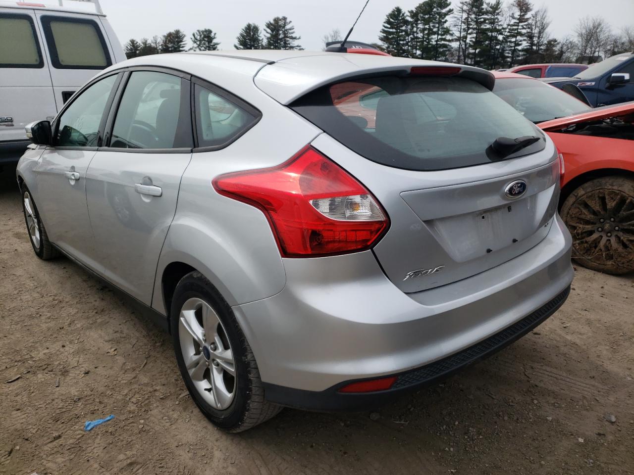 Photo 3 from auction – 2014 FORD FOCUS SE with VIN 1FADP3K21EL285770