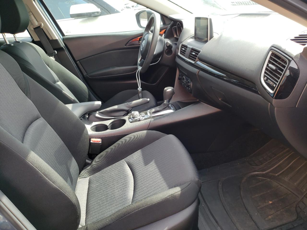 Photo 5 from auction – 2016 MAZDA 3 SPORT with VIN 3MZBM1J77GM269695