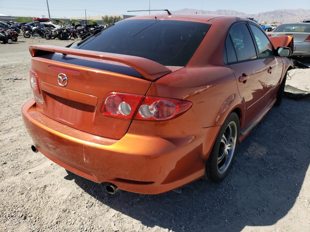 Photo 4 from auction – 2004 MAZDA 6 I with VIN 1YVHP84C345N72278