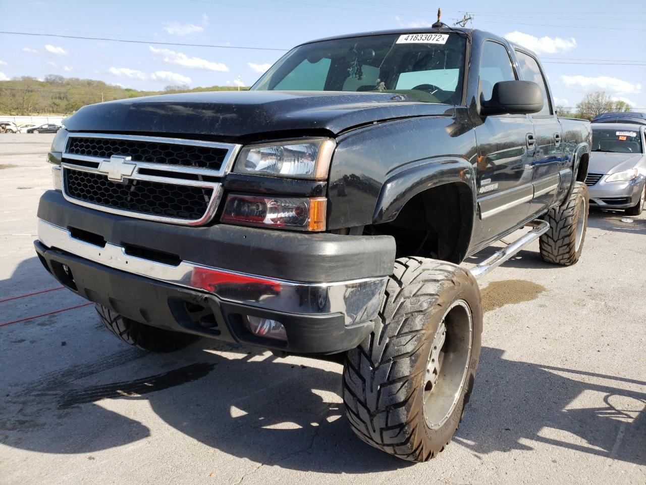 Photo 2 from auction – 2007 CHEVROLET SILVERADO with VIN 1GCHK23D57F169980