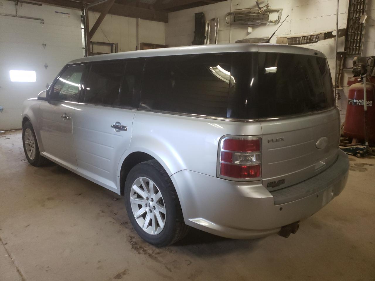 Photo 3 from auction – 2012 FORD FLEX SEL with VIN 2FMHK6CC2CBD06878