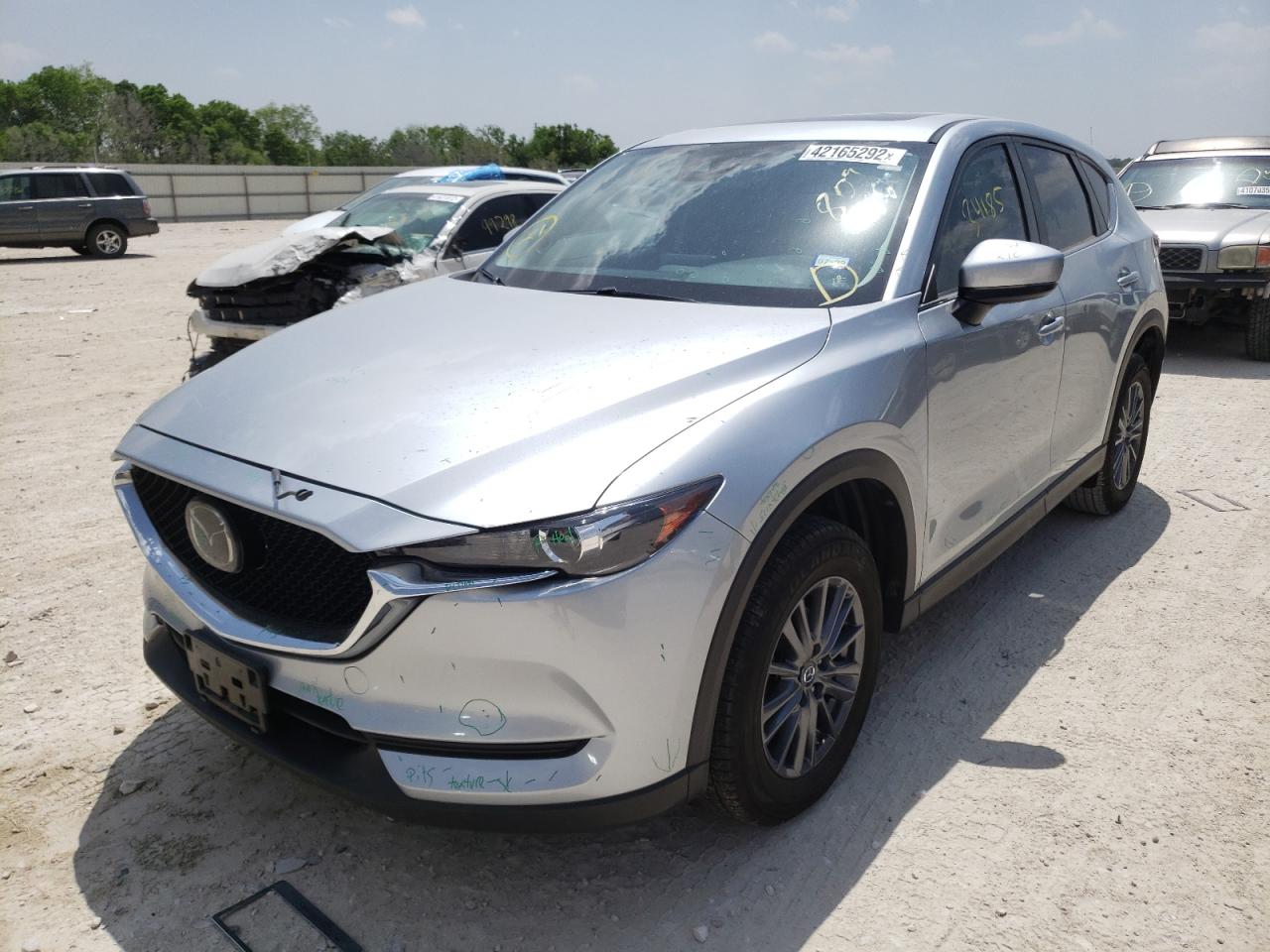 Photo 2 from auction – 2020 MAZDA CX-5 TOURI with VIN JM3KFACM8L0809656