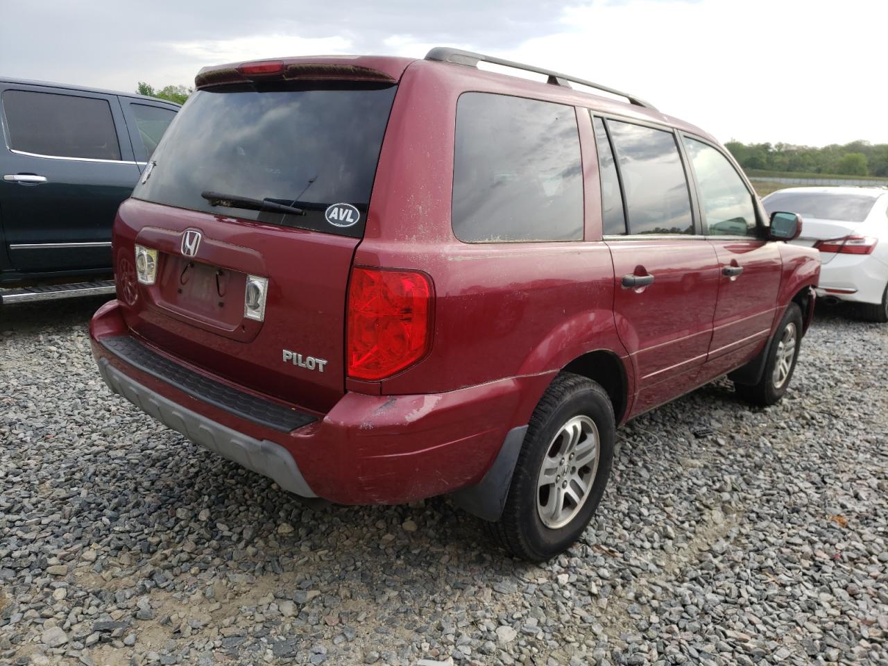 Photo 4 from auction – 2004 HONDA PILOT EXL with VIN 5FNYF18574B006604