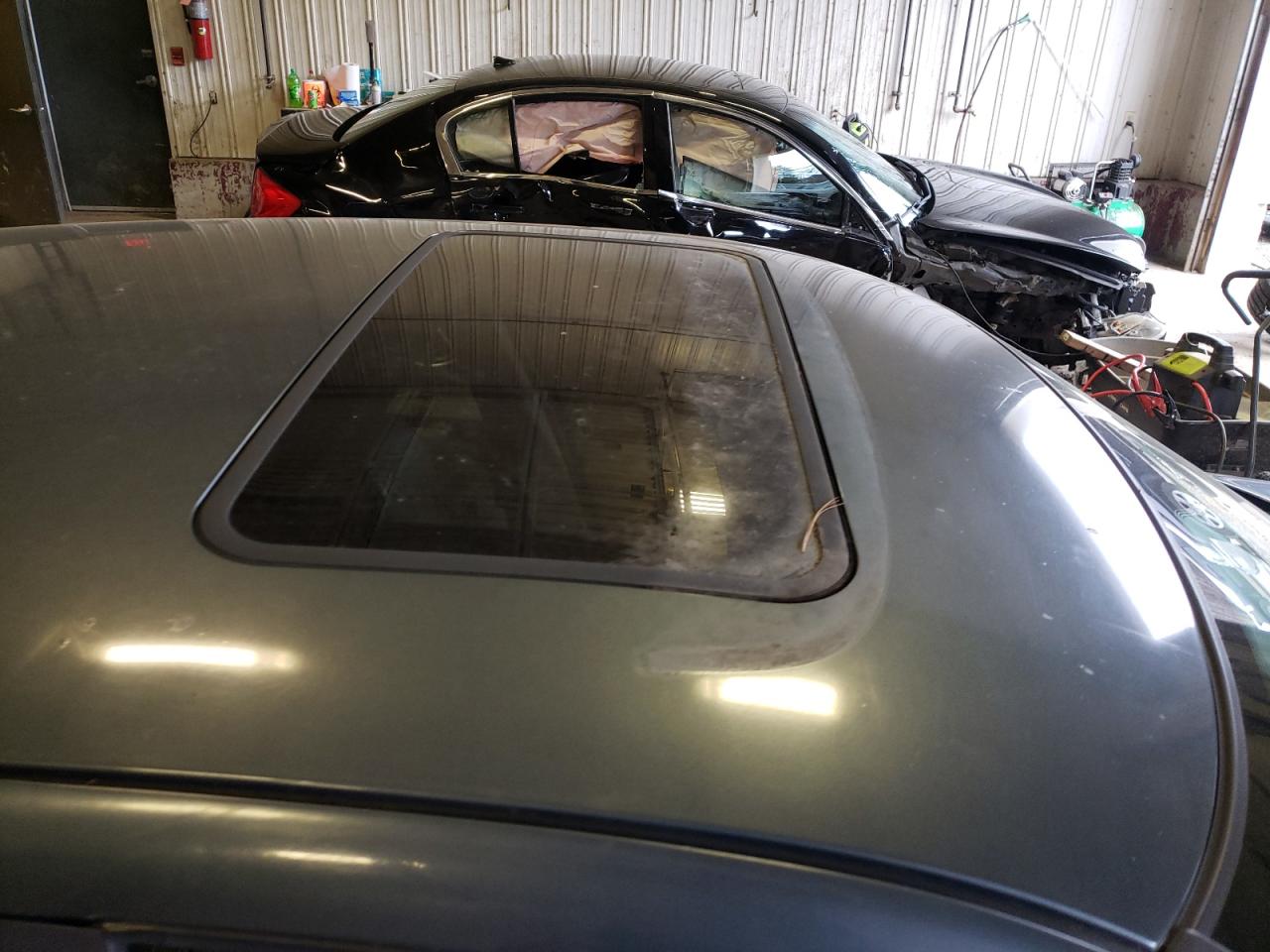 Photo 9 from auction – 1999 SAAB 9-5 SE with VIN YS3EF48E0X3087220