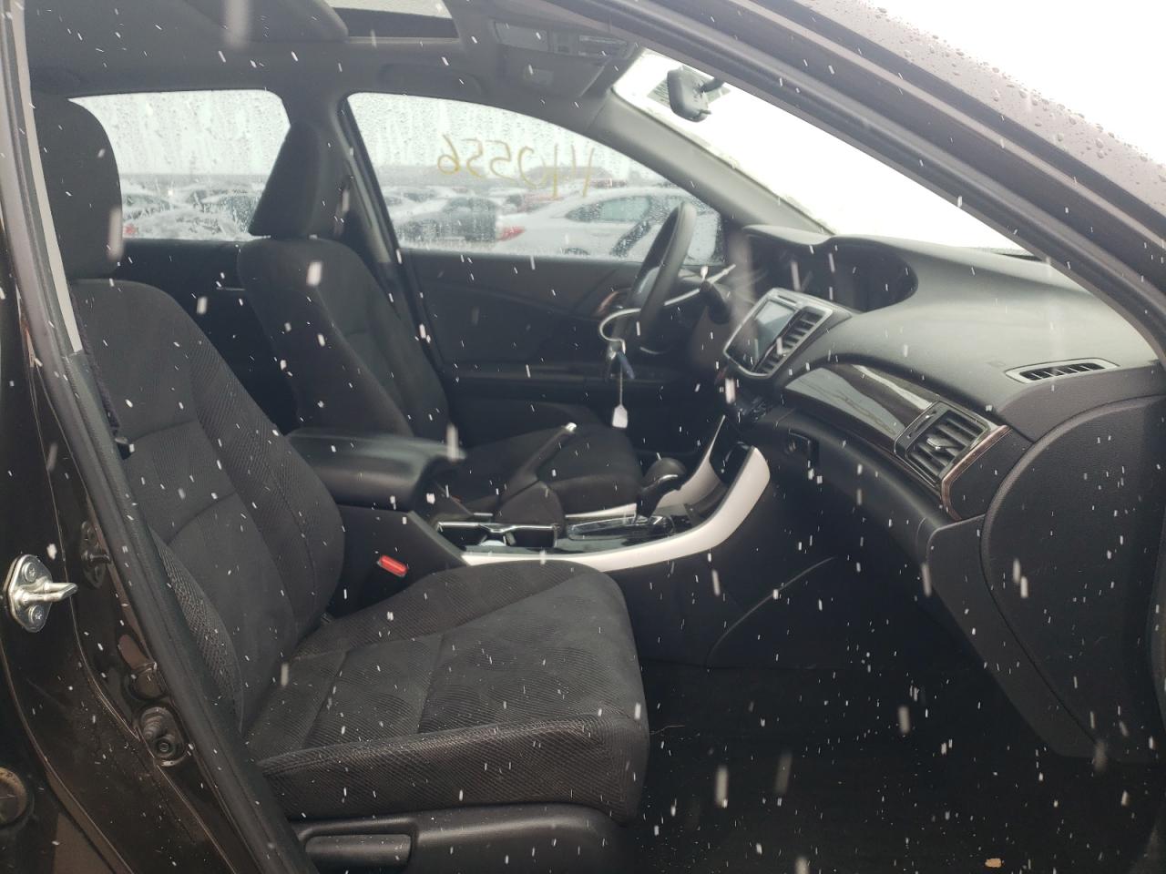 Photo 5 from auction – 2016 HONDA ACCORD EX with VIN 1HGCR2F78GA085534