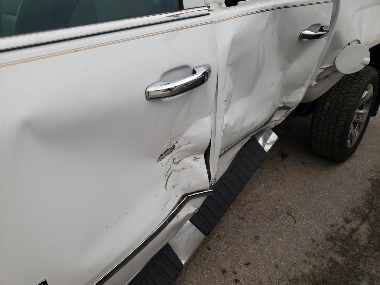 Photo 9 from auction – 2016 CHEVROLET SILVERADO with VIN 3GCUKSECXGG228197