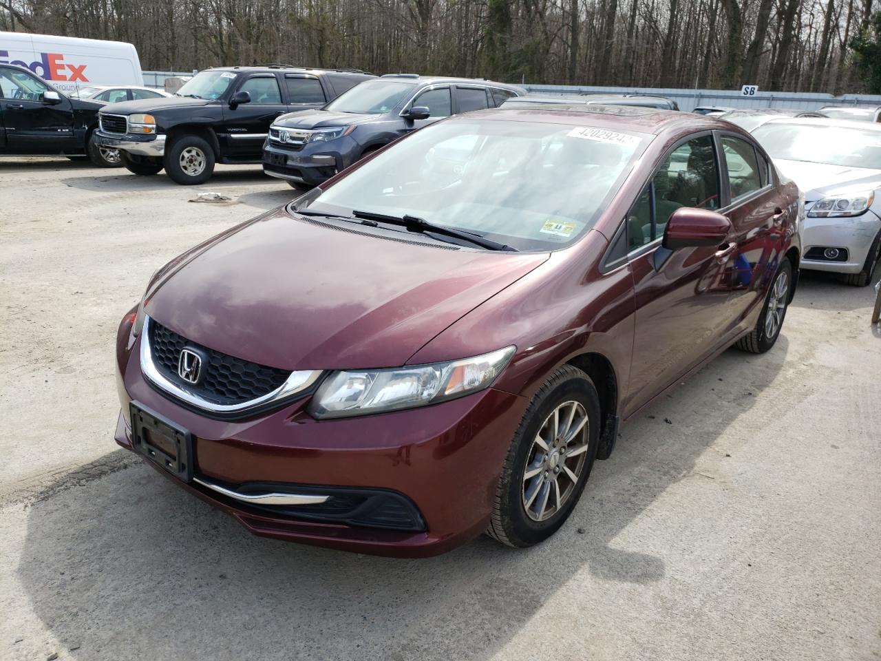 Photo 2 from auction – 2014 HONDA CIVIC LX with VIN 19XFB2F58EE232427