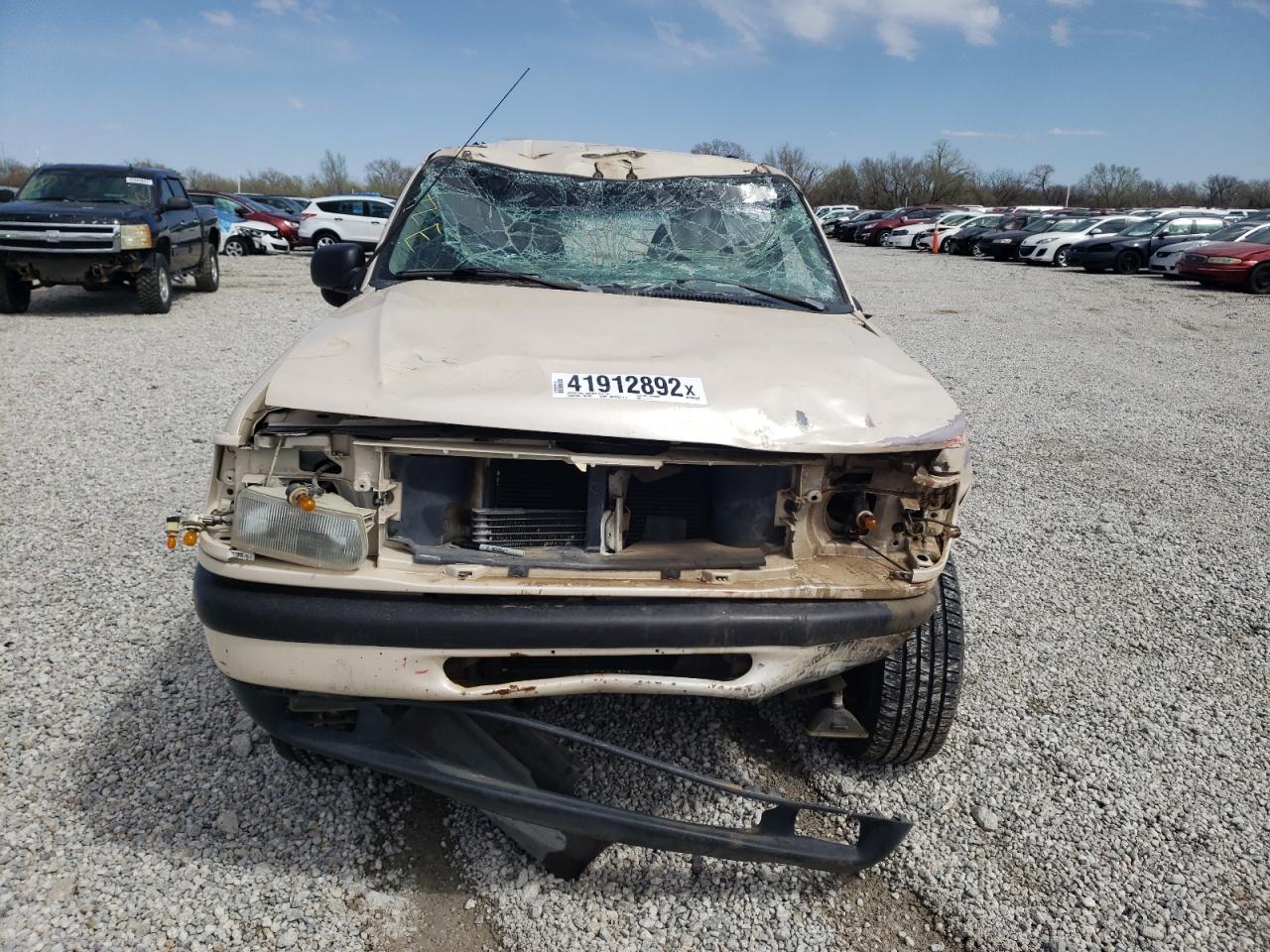 Photo 9 from auction – 1997 FORD EXPLORER with VIN 1FMCU24E6VUA19179