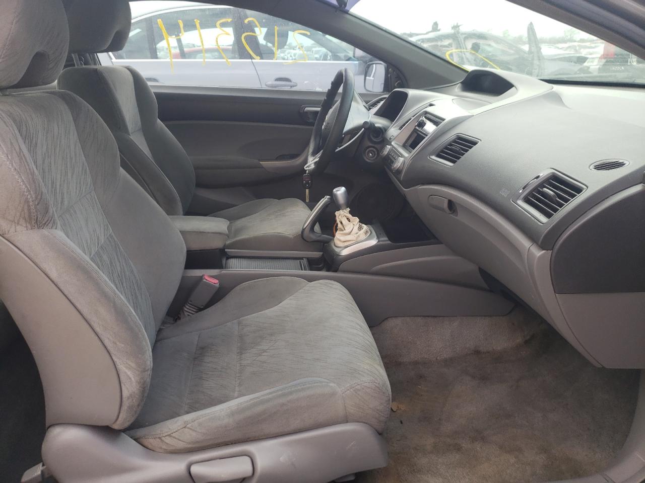 Photo 5 from auction – 2006 HONDA CIVIC EX with VIN 2HGFG11876H549667