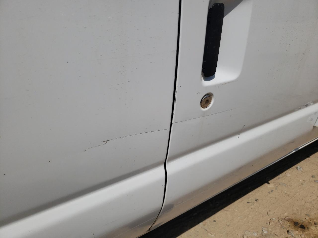Photo 9 from auction – 2013 FORD ECONOLINE with VIN 1FTNE1EW9DDB24941
