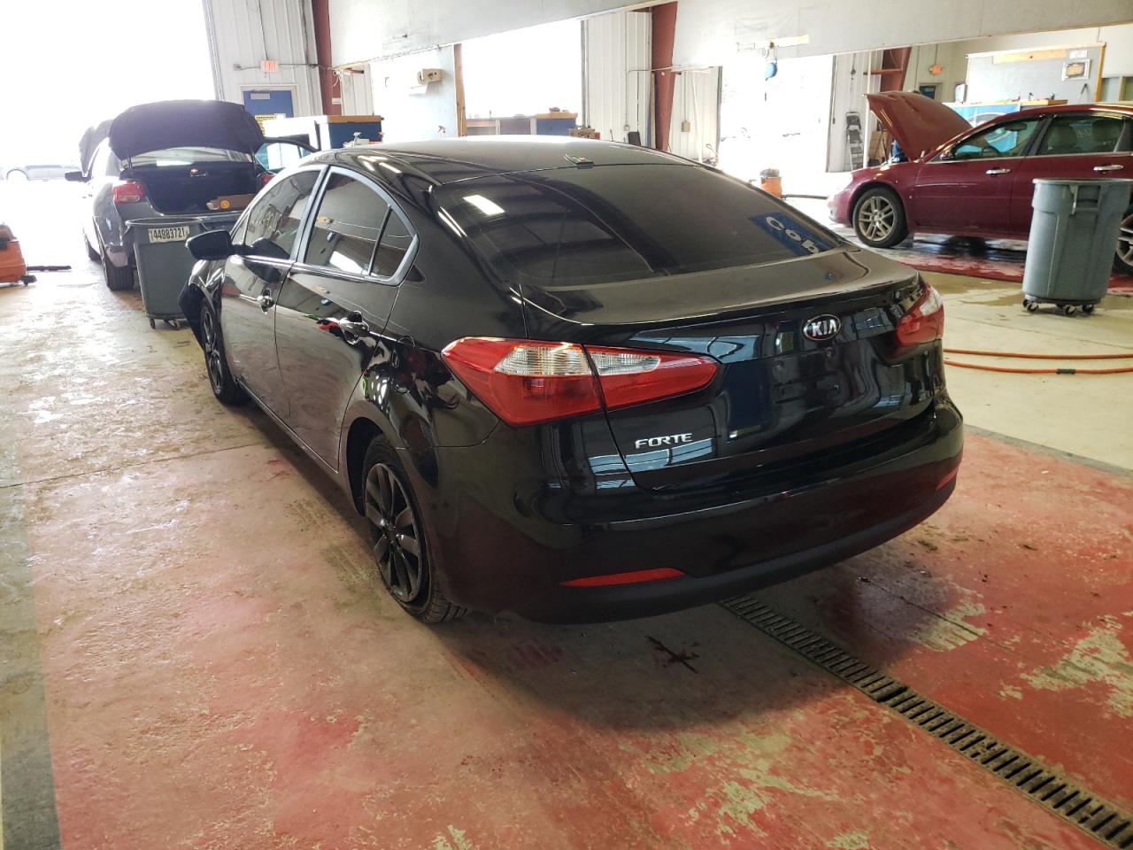 Photo 3 from auction – 2014 KIA FORTE LX with VIN KNAFX4A67E5171108