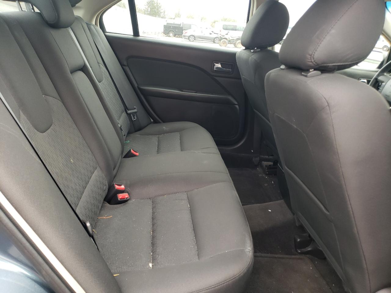 Photo 6 from auction – 2011 FORD FUSION SE with VIN 3FAHP0HA3BR105183