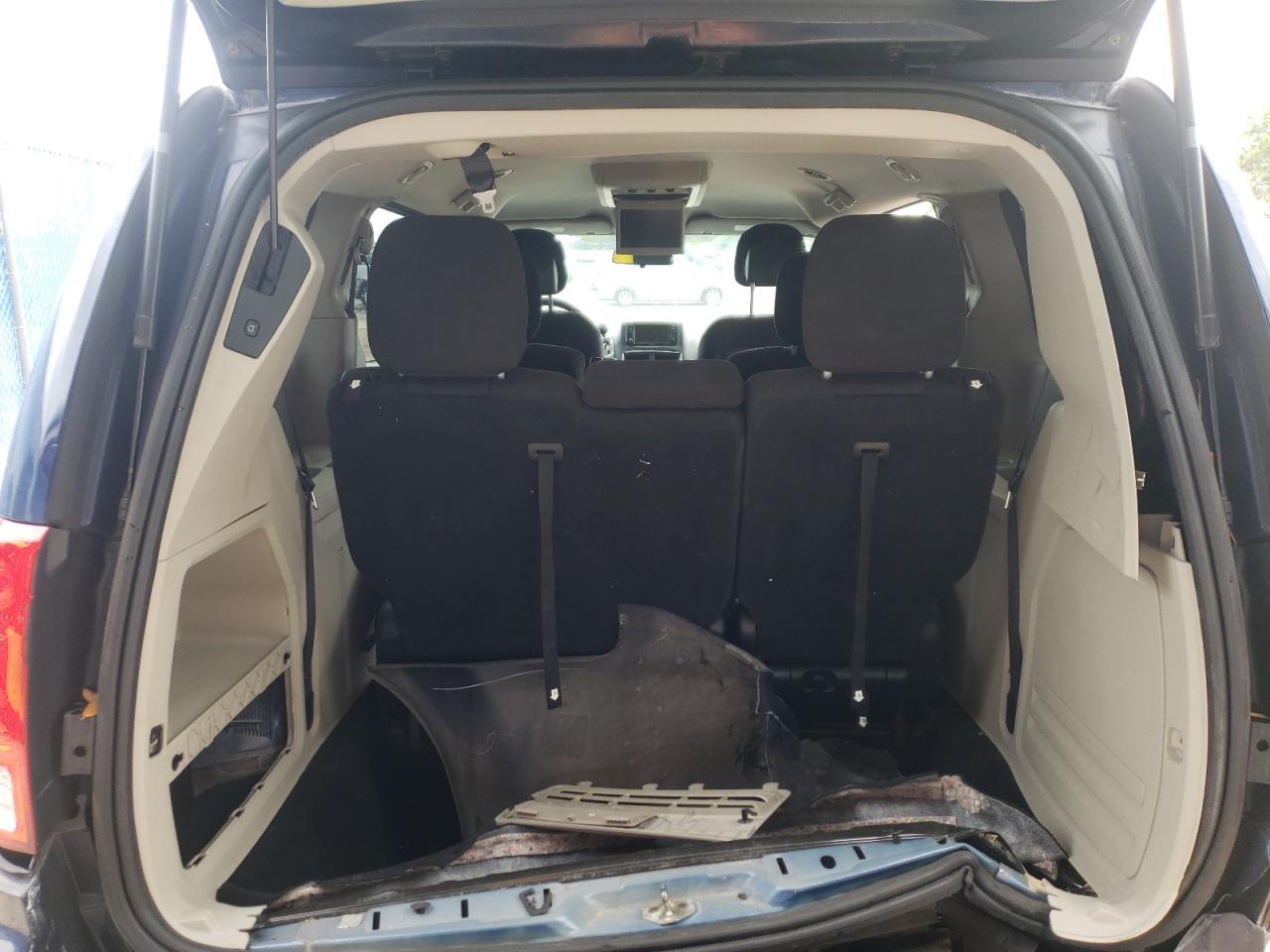 Photo 9 from auction – 2014 DODGE GRAND CARA with VIN 2C4RDGCG4ER253803