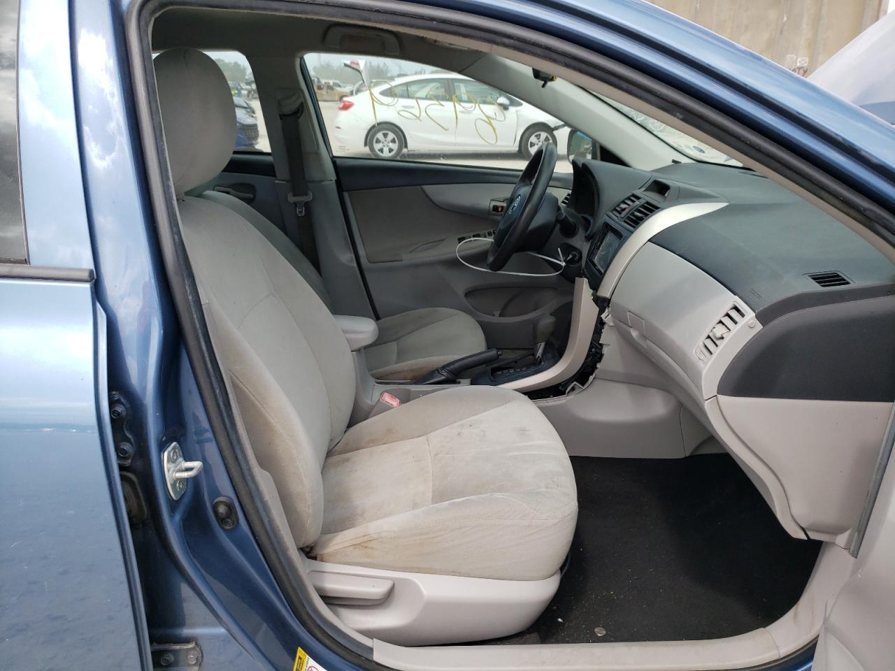 Photo 5 from auction – 2013 TOYOTA COROLLA BA with VIN 5YFBU4EE4DP209018