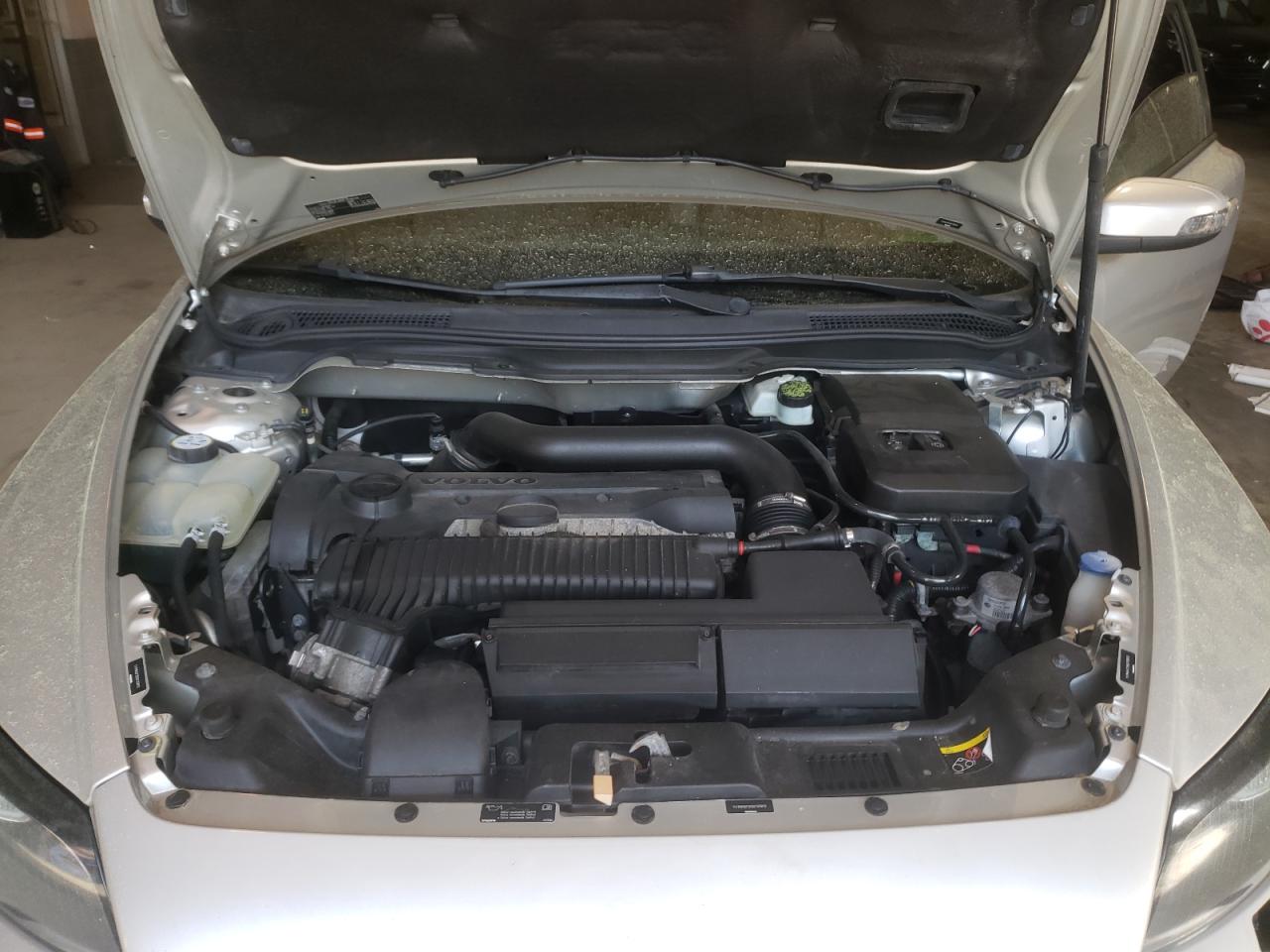 Photo 7 from auction – 2009 VOLVO C30 T5 with VIN YV1MK672592130812