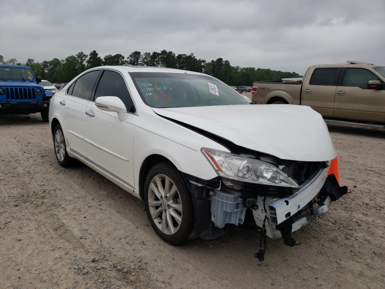 LEXUS ES 350 2011 with VIN JTHBK1EG3B2470589 - Photo from auction